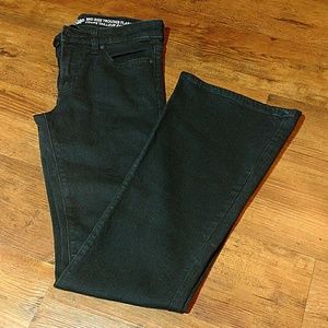 Gap Mid Rise Trouser Flair Womens Sz 6 Jeans